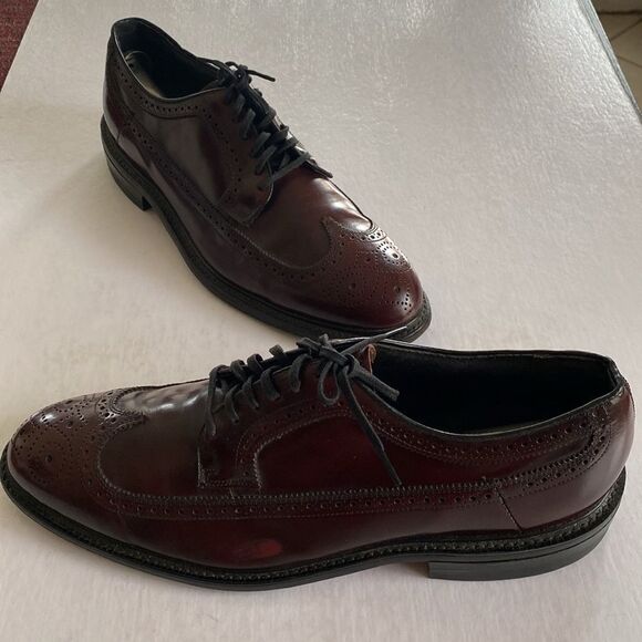 Classic Brown Leather Oxfords - Picture 8 of 8